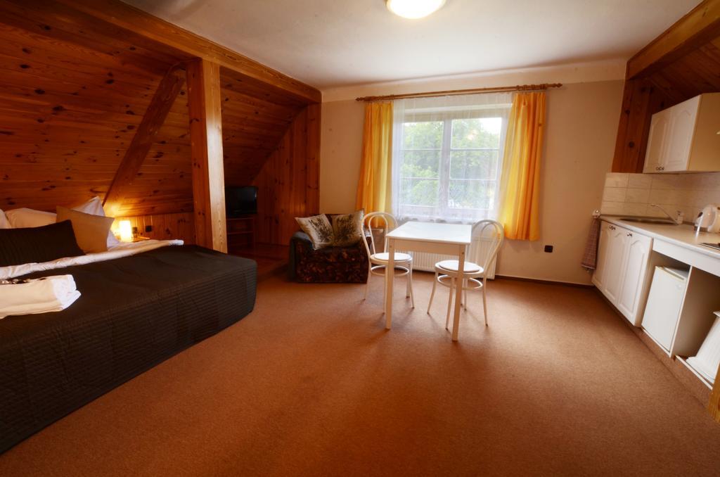 Pension Pod Morskym Okem Karlovice  Luaran gambar